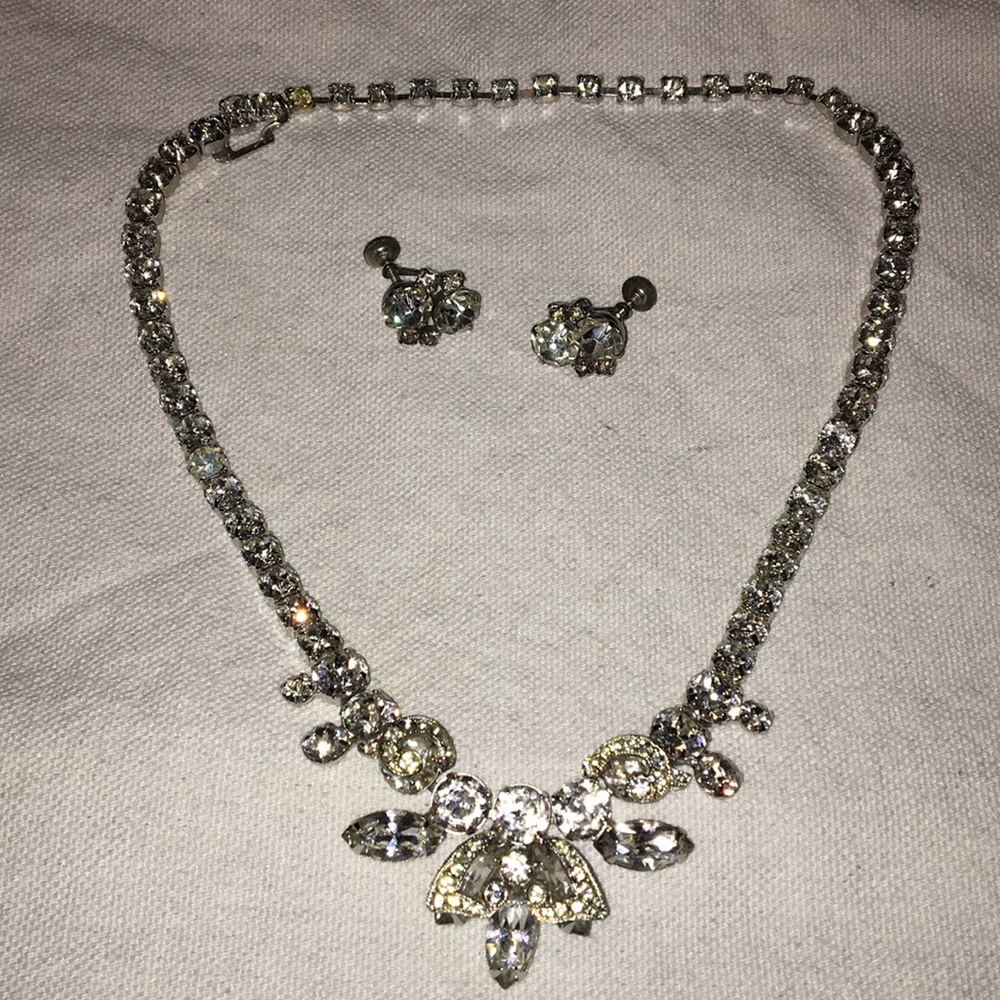 Vintage Weiss brand Rhinestone necklace set